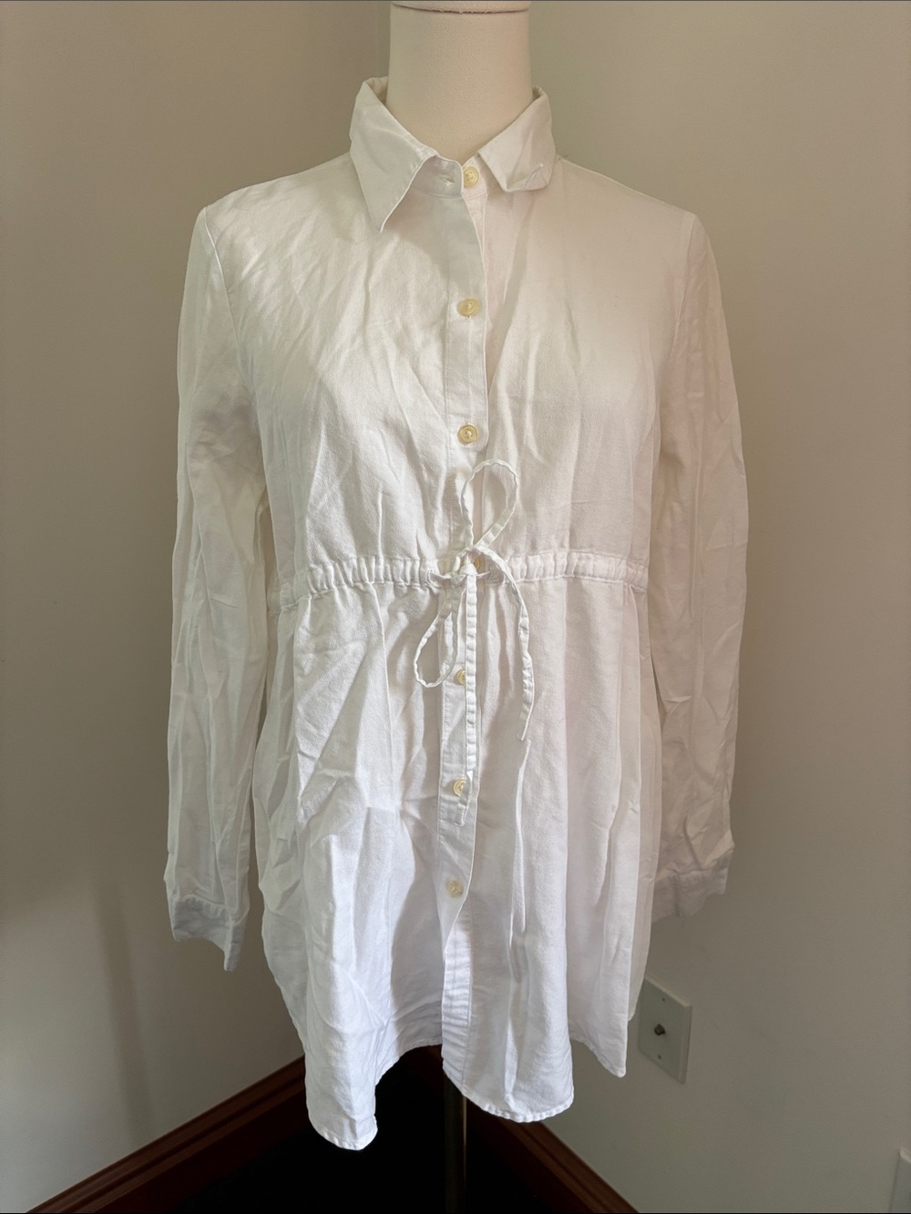Women's White Button-Down Drawstring Shirt